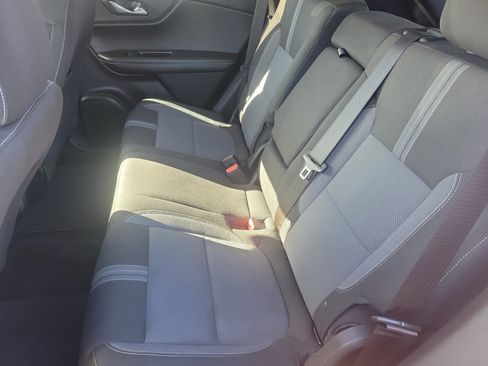 Used 2023 Chevrolet Blazer LT image 12