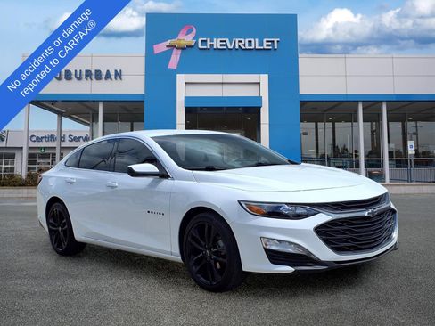 Used 2022 Chevrolet Malibu LT w/ Sport Edition FWD image 3