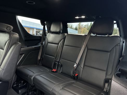 Certified 2025 GMC Yukon Denali image 12