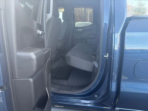 Used 2020 Chevrolet Silverado 1500 Custom Trail Boss w/ Custom Convenience Package image 13