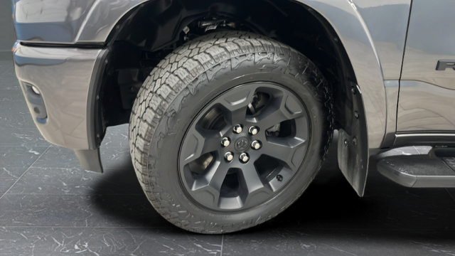 Used 2025 RAM 1500 Big Horn AWD/4WD image 36