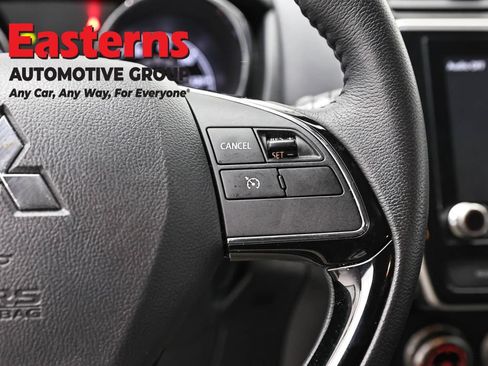 Used 2025 Mitsubishi Outlander Sport SE AWD/4WD image 16