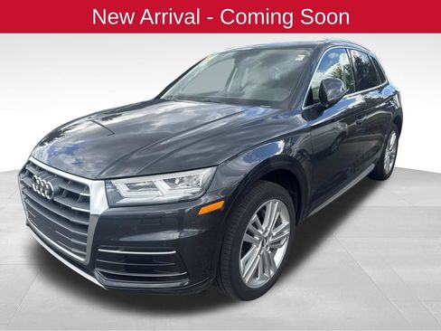 Used 2018 Audi Q5 2.0T Premium Plus w/ Premium Plus Package AWD/4WD image 2