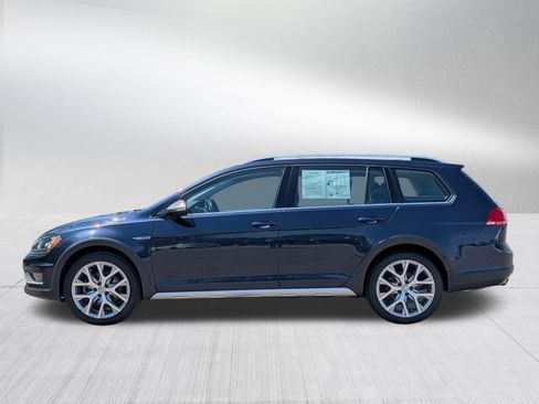Used 2017 Volkswagen Golf Alltrack SEL AWD/4WD image 4