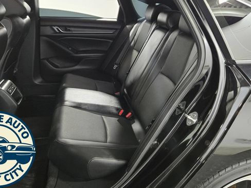 Used 2021 Honda Accord Sport image 24