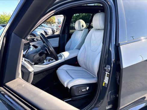 Used 2026 BMW X5 xDrive50e w/ M Sport Package AWD/4WD image 21