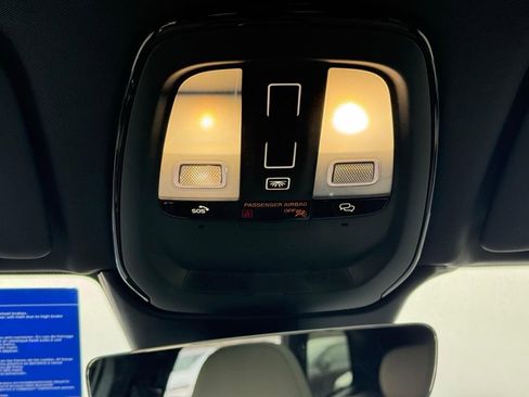 New 2026 Volvo XC60 B5 Plus w/ Climate Package image 15
