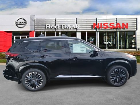 New 2026 Nissan Rogue Platinum w/ Platinum Premium Package image 6