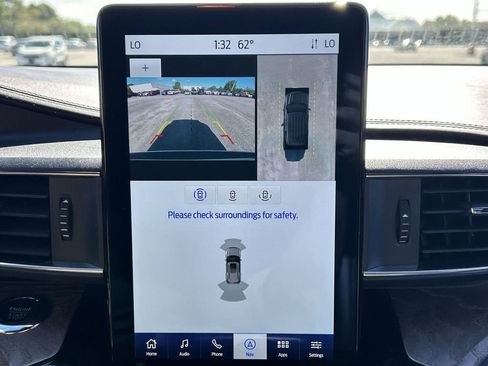 Used 2022 Ford Explorer Platinum w/ Equipment Group 601A image 61