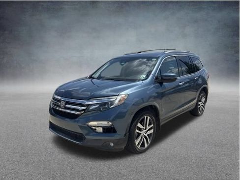 Used 2017 Honda Pilot Elite image 4