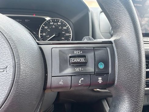 Used 2021 Nissan Rogue SV AWD/4WD image 13