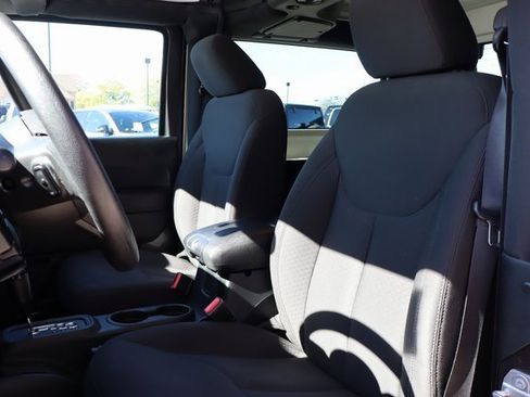 Used 2016 Jeep Wrangler Sport image 11