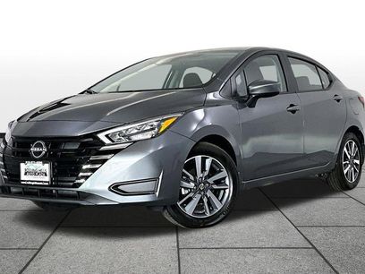 New 2025 Nissan Versa SV w/ Trunk Package