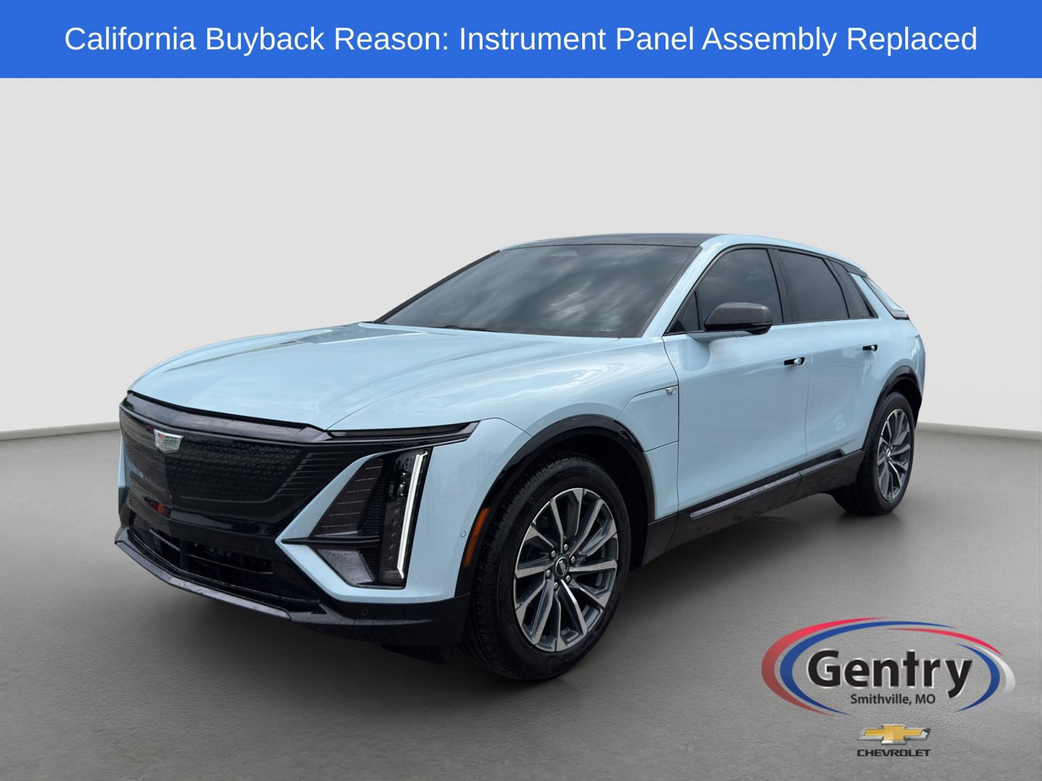 Used 2025 Cadillac Lyriq Sport AWD/4WD image 1