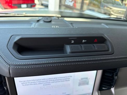 New 2026 Ford Bronco Outer Banks AWD/4WD image 16