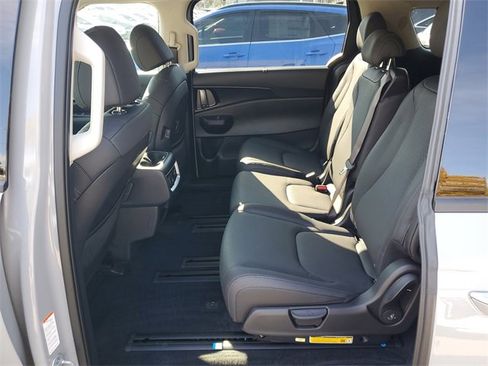 New 2026 Kia Carnival SX Prestige image 16