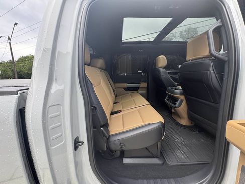 Used 2026 Ford F450 Lariat w/ Lariat Ultimate Package AWD/4WD image 10