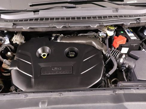 Used 2018 Ford Edge SEL w/ Equipment Group 201A image 19