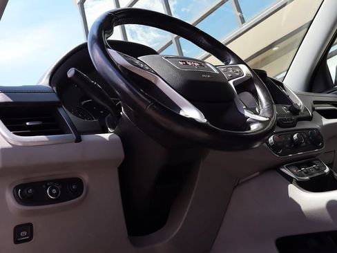 Used 2022 GMC Terrain SLT AWD/4WD image 41