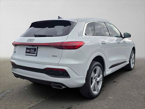 New 2025 Audi Q5 Premium Plus AWD/4WD image 7