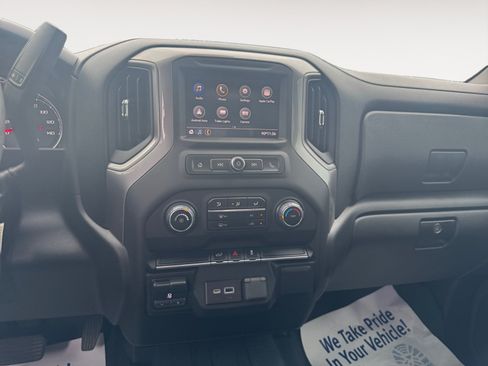 Used 2023 Chevrolet Silverado 2500 Custom w/ Custom Convenience Package AWD/4WD image 11