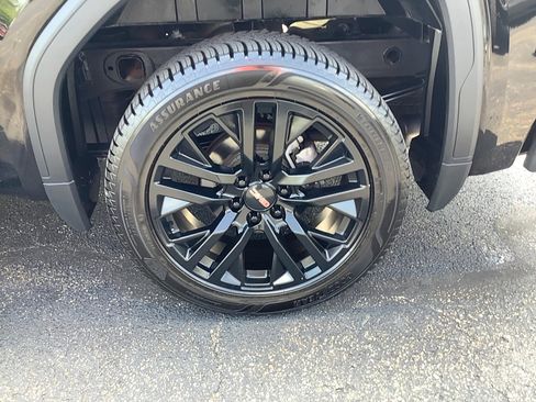 Used 2020 GMC Sierra 1500 Denali w/ Denali Ultimate Package AWD/4WD image 7