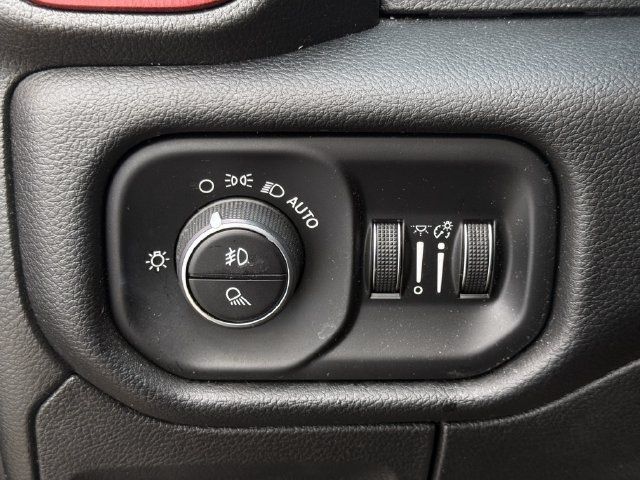 Used 2019 RAM 1500 Rebel w/ Rebel Level 2 Equipment Group AWD/4WD image 23