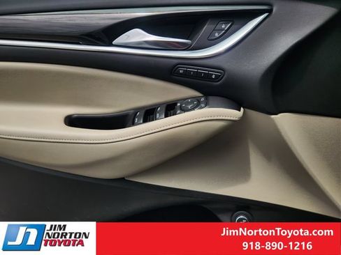 Used 2020 Buick Enclave Premium w/ Surround and Sites Package FWD image 25