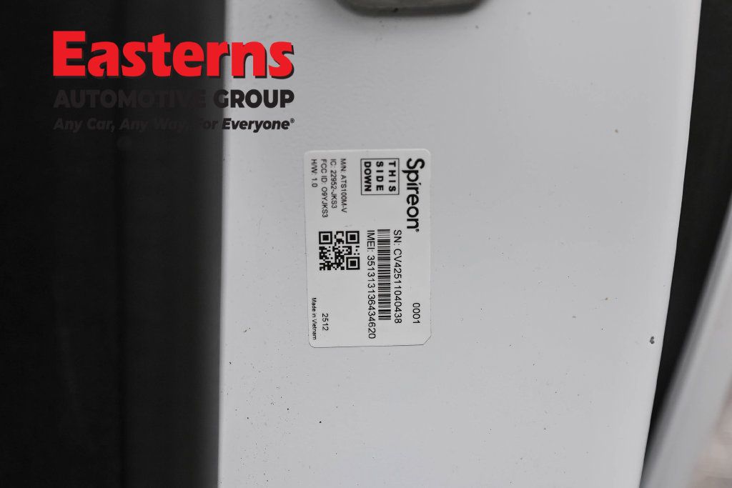 Used 2023 Chrysler Pacifica Touring-L FWD image 38