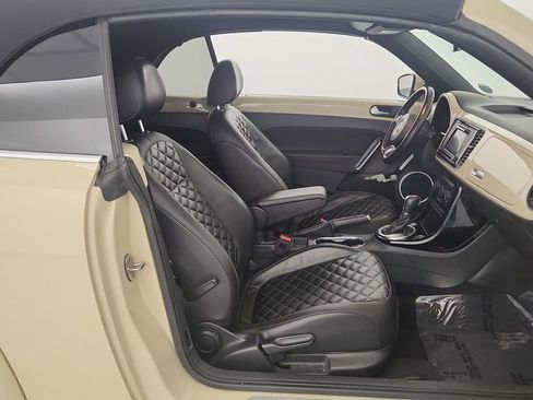 Used 2019 Volkswagen Beetle 2.0T Final Edition SEL image 23