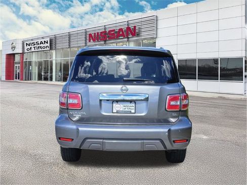 Used 2020 Nissan Armada SL image 5