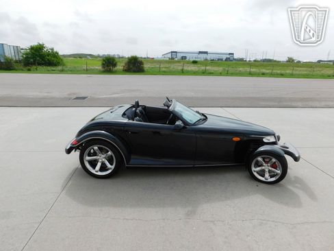 Used 1999 Plymouth Prowler image 14