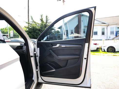 Used 2021 Audi SQ5 Premium Plus w/ Premium Plus Package AWD/4WD image 34