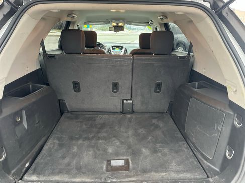 Used 2017 Chevrolet Equinox LS image 16