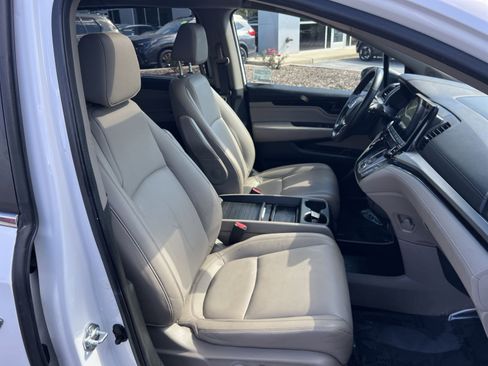 Used 2023 Honda Odyssey Touring image 27
