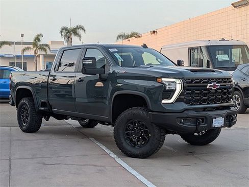 New 2026 Chevrolet Silverado 2500 ZR2 w/ ZR2 Bison Edition image 2