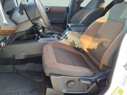 Used 2023 Ford Bronco Outer Banks image 13
