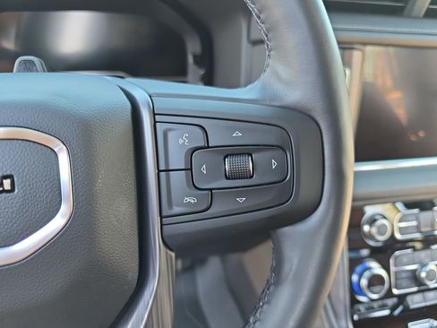 Used 2023 GMC Yukon Denali Ultimate w/ LPO, Floor Liner Package AWD/4WD image 19