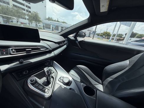 Used 2016 BMW i8 AWD/4WD image 22