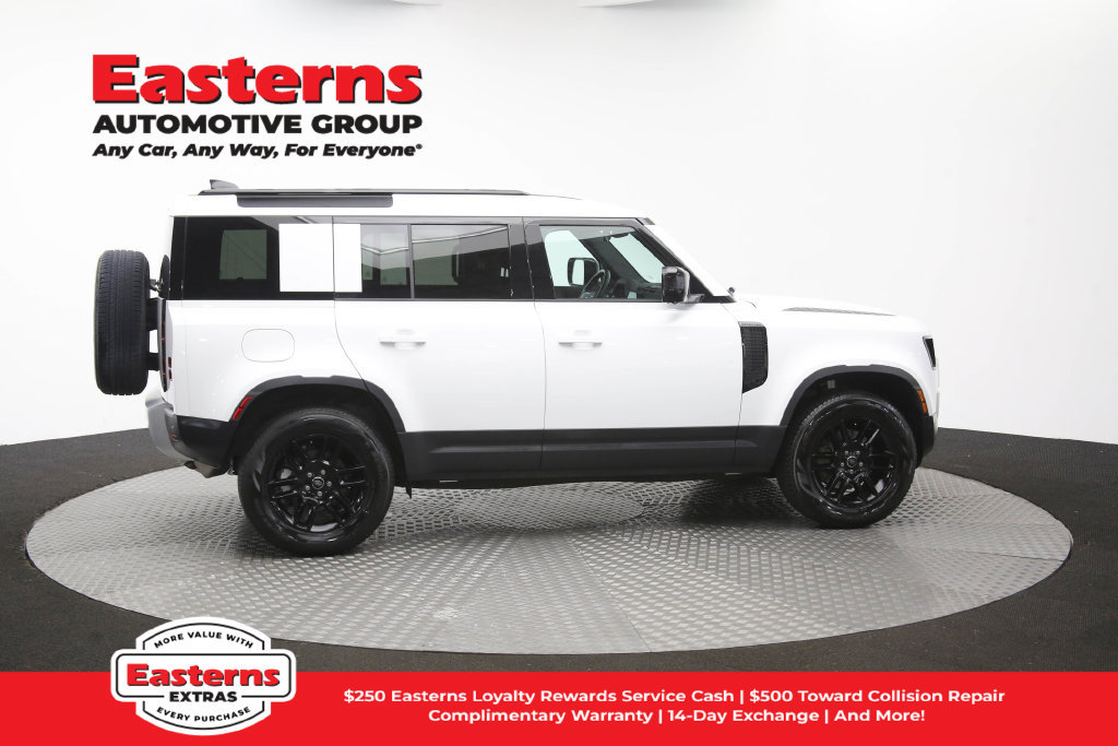 Used 2025 Land Rover Defender 110 S AWD/4WD image 41