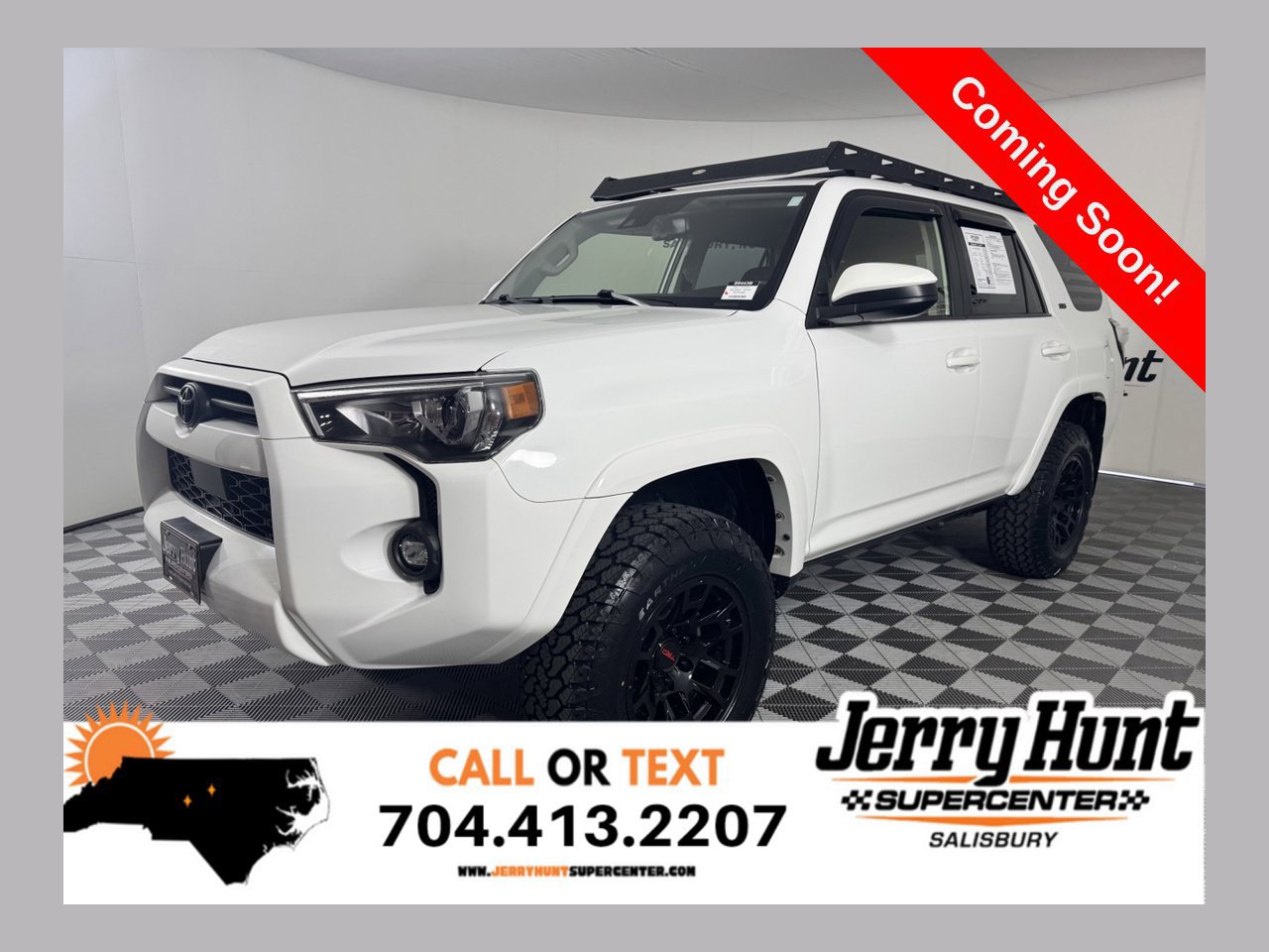 Used 2021 Toyota 4Runner SR5 AWD/4WD image 1