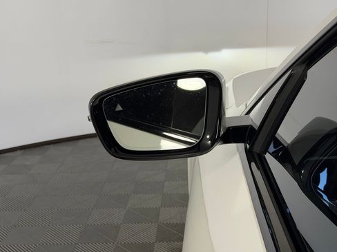 Used 2023 BMW i4 eDrive40 w/ M Sport Package image 22