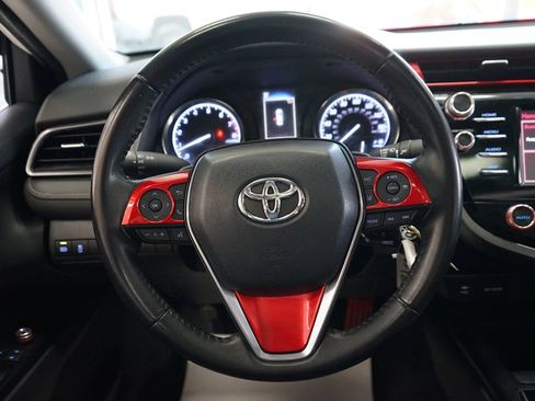 Used 2019 Toyota Camry SE FWD image 30