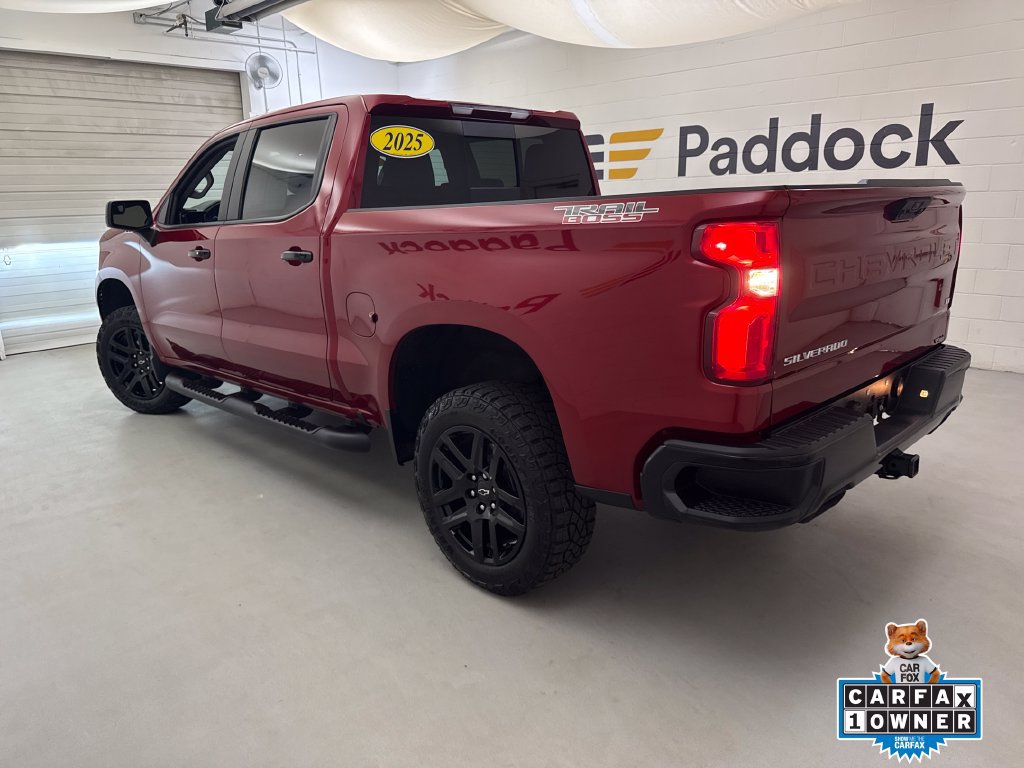 Used 2025 Chevrolet Silverado 1500 LT Trail Boss w/ Convenience Package II AWD/4WD image 2