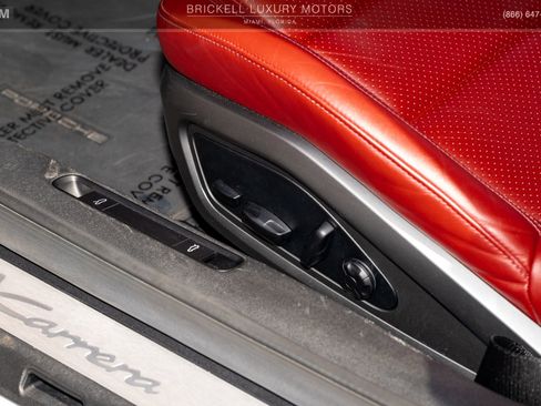 Used 2020 Porsche 911 Carrera RWD image 58
