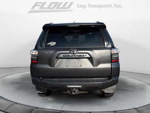 Used 2016 Toyota 4Runner SR5 Premium RWD image 6