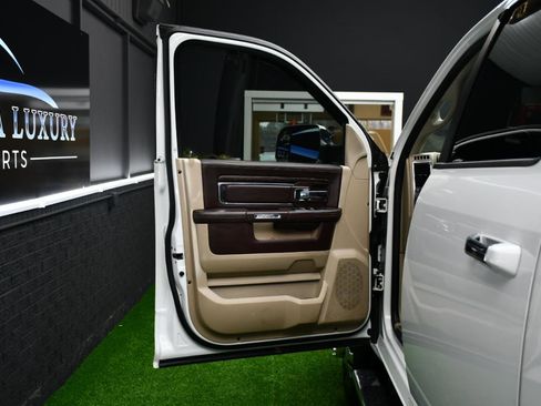 Used 2014 RAM 3500 Laramie Longhorn image 18