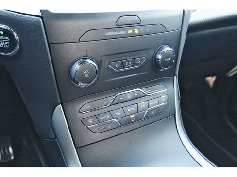 Used 2020 Ford Edge ST-Line FWD image 24