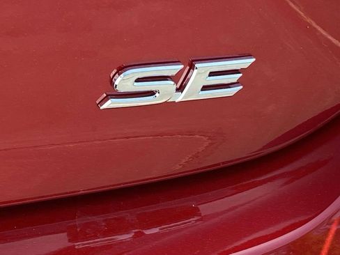 New 2026 Toyota Camry SE image 12