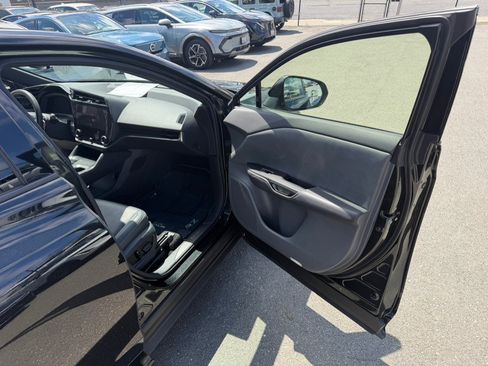 Used 2024 Lexus RZ 300e Premium FWD image 33